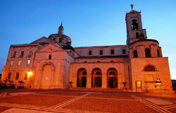 Il Duomo di Catanzaro al tramonto