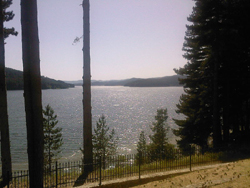 Il lago Arvo visto dal Parco nazionale della Sila
